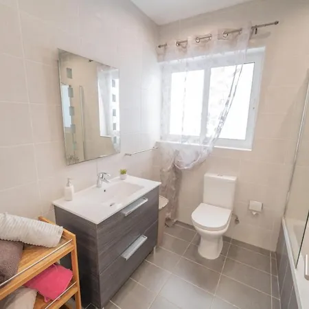 Seashells 1 Min To Seafront & Sliema Apartamento